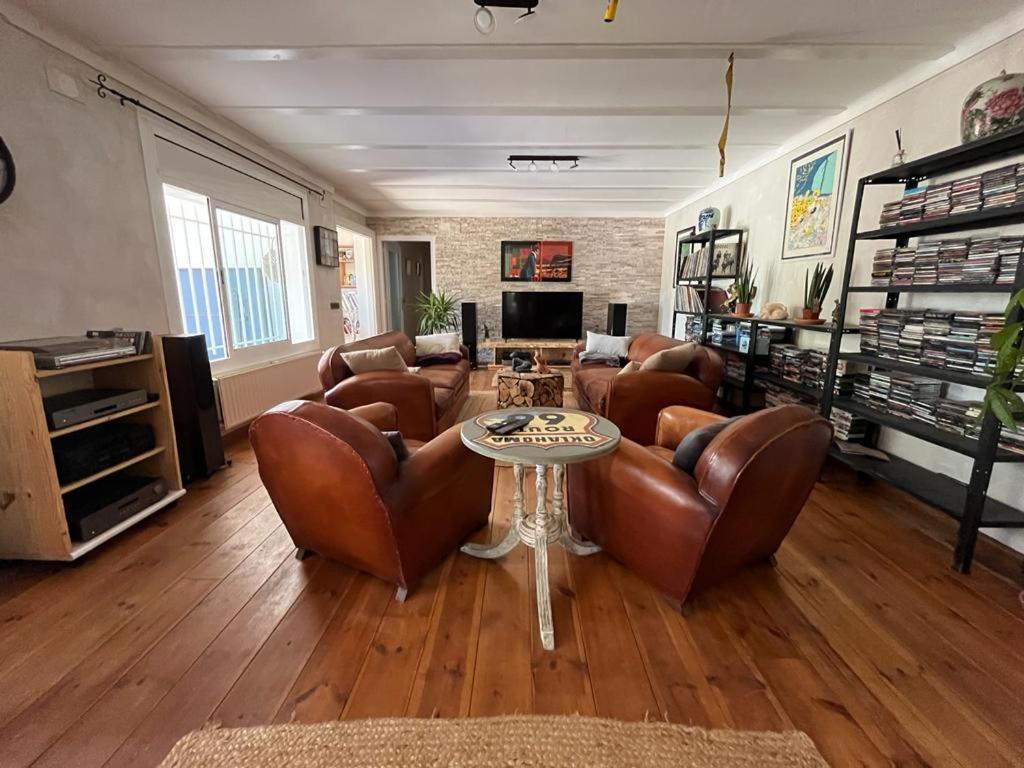 מלון Vilajuiga Casa Gecko מראה חיצוני תמונה